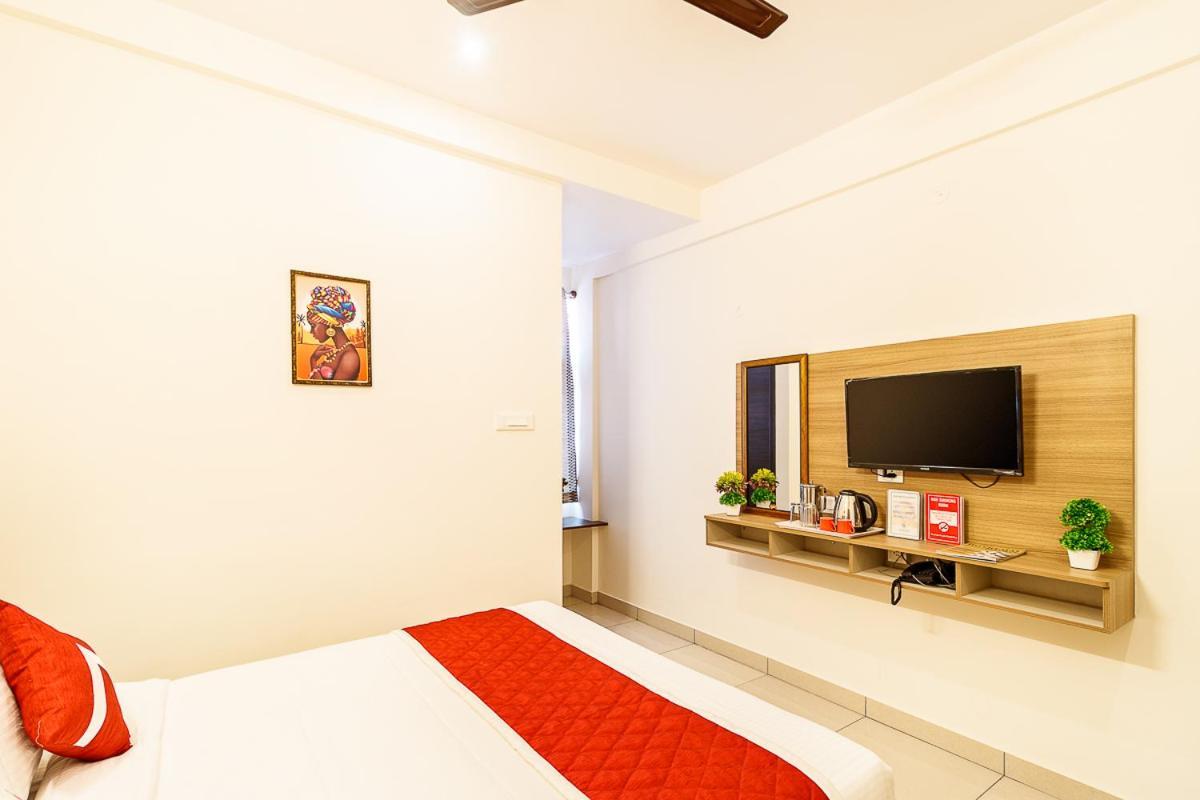 Octave Vels Grand Hotel Bangalore Esterno foto